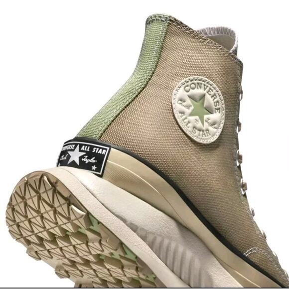 Converse Chuck 70 AT-CX Hi Women's Size 7 Sneakers A02777C Roasted Beach Stone - Picture 3 of 14